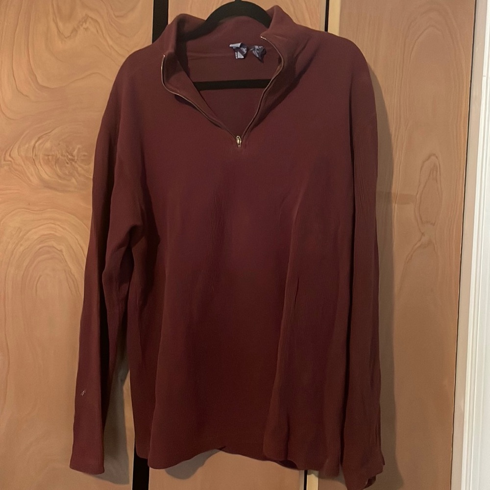 Lg men’s maroon thick waffle 1/2 zip up. J ashford. Comfy.